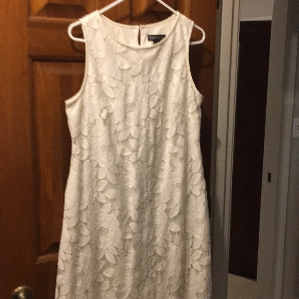 Dress knee length